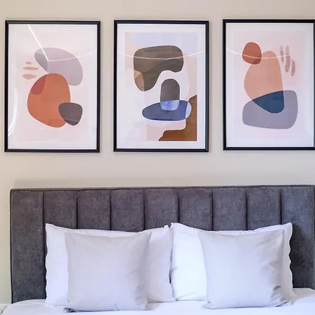 Love hotel Ct Nicosia